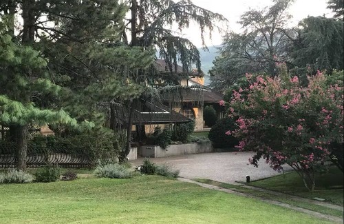 San Giovanni Ilarione House | Villa on the Veronese Hills