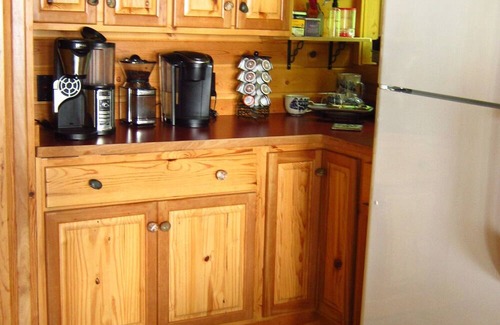 Steuben House | True UP experience awaits you in this comfortable and cozy lakefront home