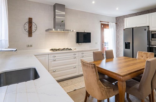 Rincon de la Victoria House | Dopimar. House ideal for families, a step away from the beach.