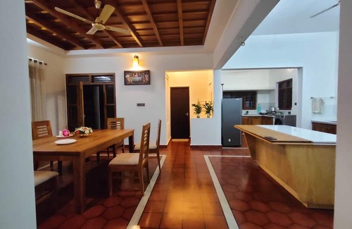 Todupulai Villa | Mountain view Villa Idukki