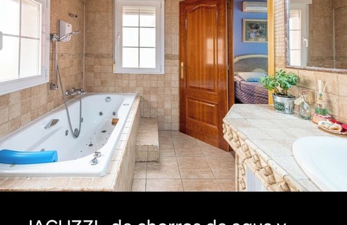 Avila House | Relaxation and comfort 15 minutes from downtown