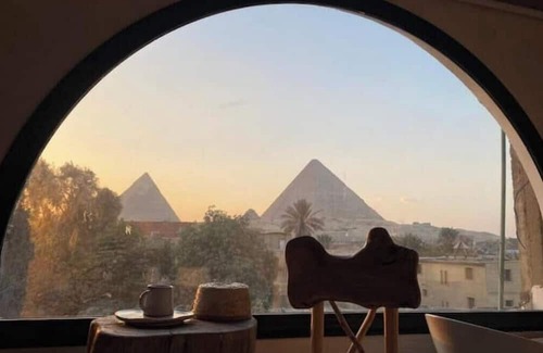 Al Haram Apartment | Artistic Pyramids View & Hot Tub