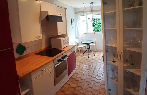 Elten Apartment | Vacation apartment "Zum Lindenbrunnen"