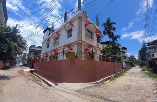 Siliguri House | Darha House – A Refined 2BHK Residence Near Airport with Free Parking and AC