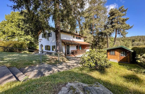 Georgenberg Ski Chalet | Grouphouse Bavaria - top location, large garden