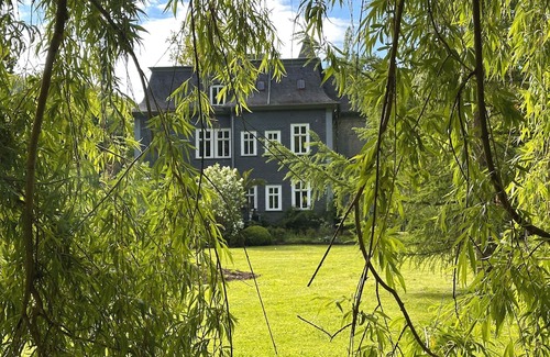 Grafenroda Villa | Vacation apartment Villa fünf Eichen
