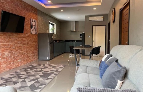 Ban Chang Condo | Charming Family room Ban Chang, Thailand - Perfect Getaway