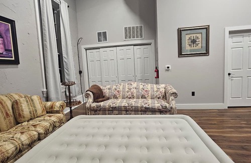 Delaware Apartment | Luxury 2-bedroom apartment with AC in delightful Delaware