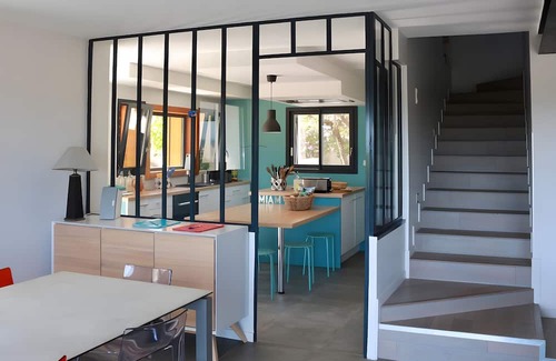 Bourg-Saint-Andeol House | Holiday Home 'Le Grand Cèdre - South Ardèche'