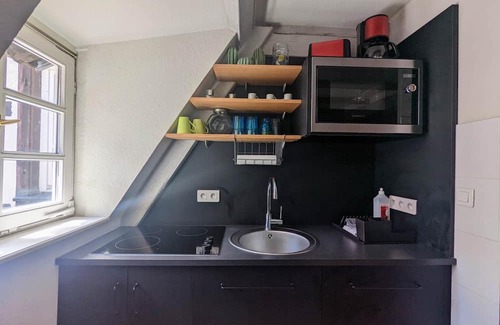 Krutenau Apartment | CityCosy Strasbourg - Authentic Bateliers Quay