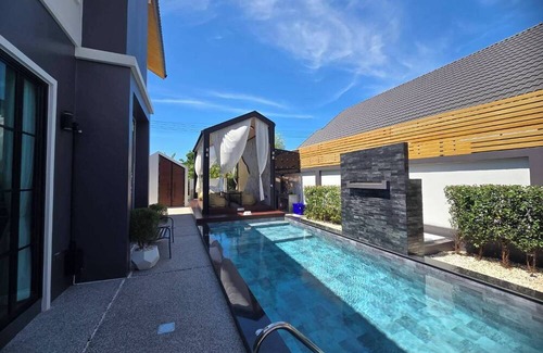 Khlong Hae Villa | Queen Ma Pool Villa