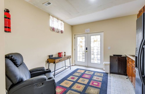 Sterling Apartment | Pets Welcome! Cozy Family Apartment in Sterling