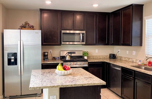 Tuscano House | Spacious 4BR Retreat Near Cardinal State Farm Stadium & Westgate