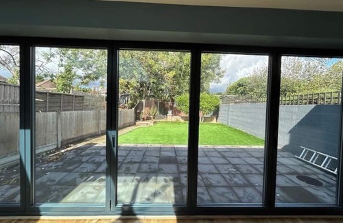 Harrow Weald House | Bright & Spacious London Retreat – Ideal for Families & Groups