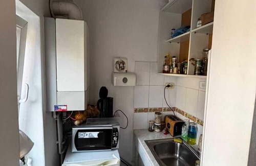 Tirgu Mures Apartment | Ultra central room, ready for a good night sleep!