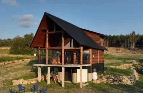 Notre-Dame-Auxiliatrice-de-Buckland Ski Chalet | Spa & Comfort - Chalet des Originaux