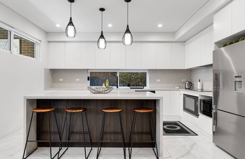 Lidcombe House | Modern House near Sydney Olympic Park