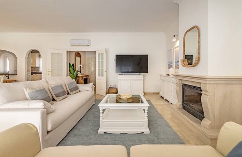 Artola Villa | Luxury villa, jacuzzi, pool. 4 min walk to beach