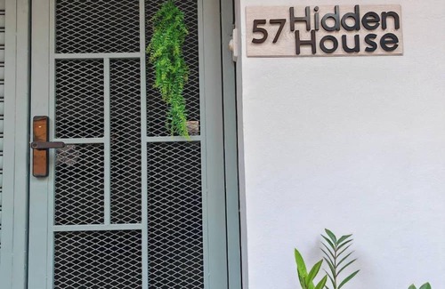 Pom Prap Apartment | 57 Hidden House BKK Chinatown