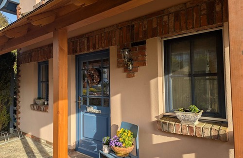 Krakvitz House | Holiday Home 'Märchengarten Fischer Un Sin Fru' with Private Terrace, Private Garden and Wi-Fi