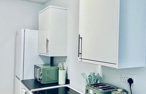 Wainscot Apartment | Luxury Town Centre Flats Strood, Rochester