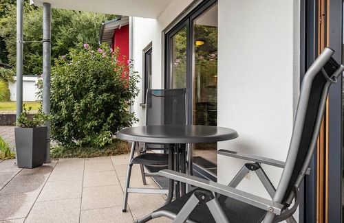 Bad Waldsee Apartment | Apartment '1 Erdgeschoss' with Private Terrace and Wi-Fi