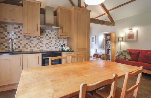 Scawton Cottage | THE ANNEX AT MANOR FARM, pet friendly, with a garden in Brandsby