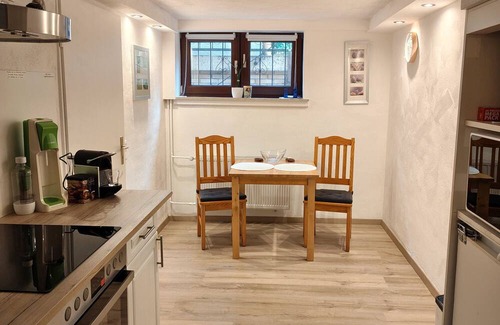 Fuldabruck Apartment | Apartment 'Ferienunterkunft' with Private Garden and Wi-Fi