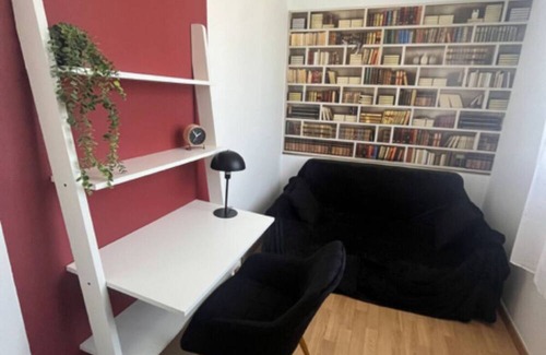 Saint-Nicolas-de-Port Apartment | Charming, fully-equipped F2 1min from freeway