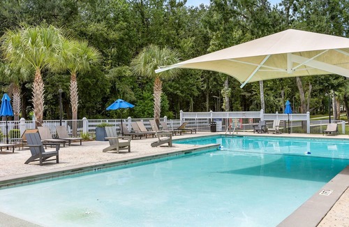 Goose Creek Condo | Welcoming 2-bedroom condo with AC in Hanahan