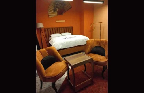 Rasimpasa Apartment | JirHouse Sarıköşk Suite Orange