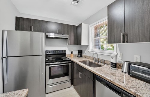 Church Street Apartment | Family Friendly, Spacious 2Bd 1Bt Apartment