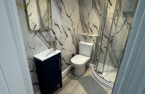 Grays Apartment | Stix and Stones Homes