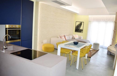 Otranto Apartment | Apartment 'Bianco Mare Delfino' with Balcony, Wi-Fi and Air Conditioning