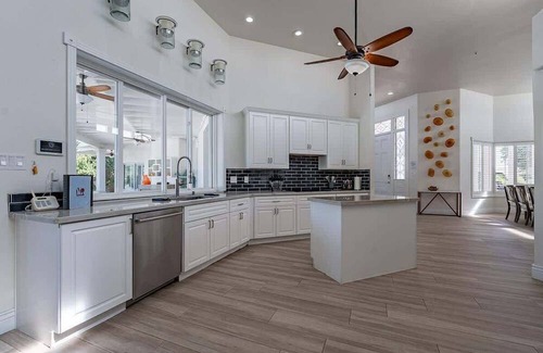 Central Scottsdale Villa | The Blue Cove Oasis | 8 Bedroom 7 Bathroom 17+Beds