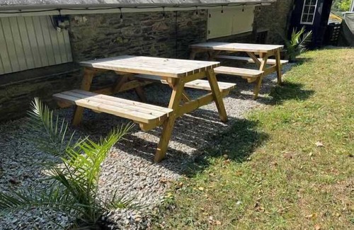 Clearbrook House | Riverside Barn at Lopwell Dam