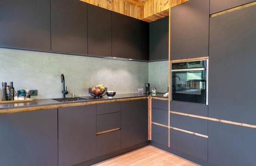 Selva di Val Gardena Ski Chalet | Chalet 'L Piz Dolomites' Right on the Ski Slope