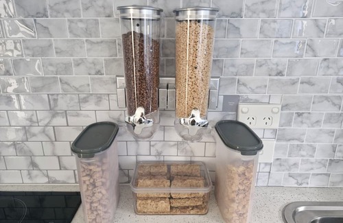 Papatoetoe Apartment | Cozy Getaway