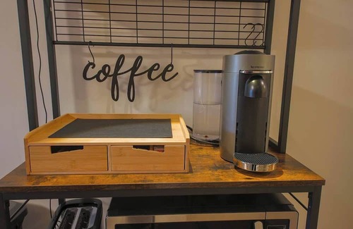 Winchester Apartment | The Perch - NEW/Downtown!