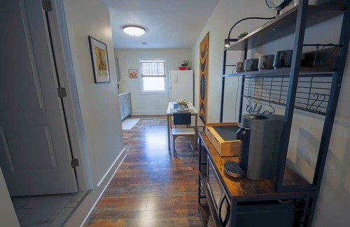 Winchester Apartment | The Perch - NEW/Downtown!