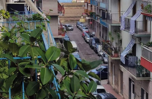 Taranto House | Super comfortable apartment within walking distance of downtown