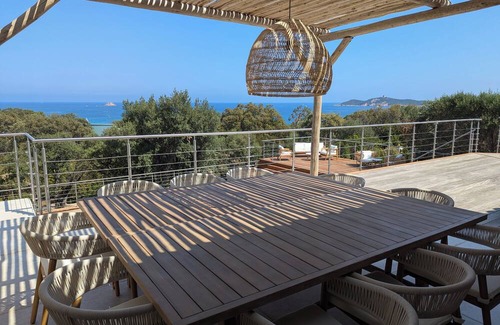 Pinarellu Villa | Villa with pool and sea view 230m from the beach