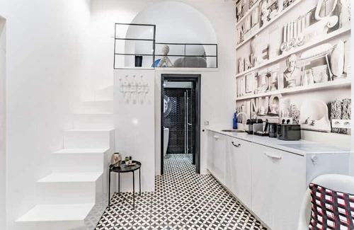 Hotel de Ville - Quinconces Apartment | Architect's studio for 2 people in the heart of the city