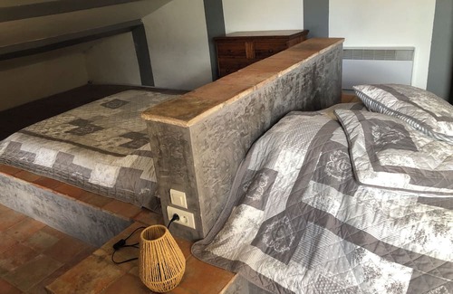 Labeaume House | Gîte la Jabione: location maison de caractère gîte holidays rental(Ardèche, south)