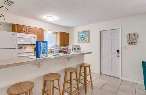 Cocoa Beach House | Tiki Turtle Tropical Retreat: Kayaks, Bikes & Cocoa Beach Bliss!