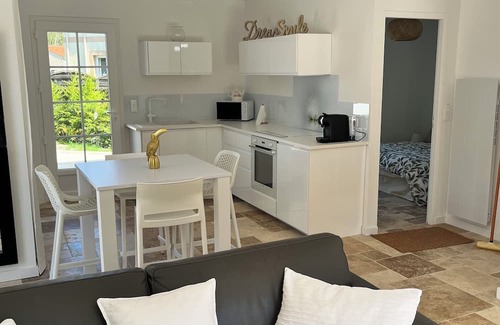 Saint-Vivien-de-Medoc House | Comfortable self-catering cottage