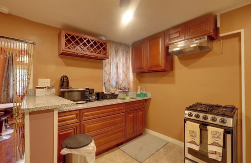 Wilmington House | Walkable Townhome in Wilmington’s South Side!