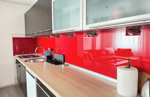 Centar Apartment | Mountain view apartment in Skopje