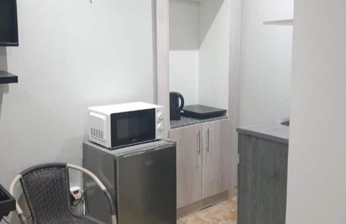 Fichardt Park Apartment | Orchard Guesthouse Double Room
