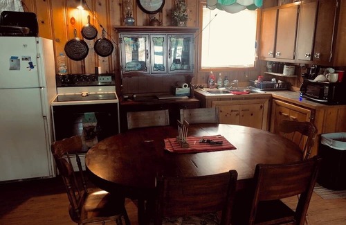 Fleming Cabin | Fantastic 2-bedroom cabin in Black Moshannon State Park. Only 20 mins from PSU!